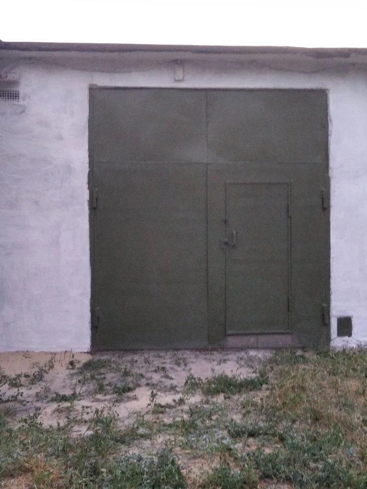 Продам зем,  в Борисполі та гараж