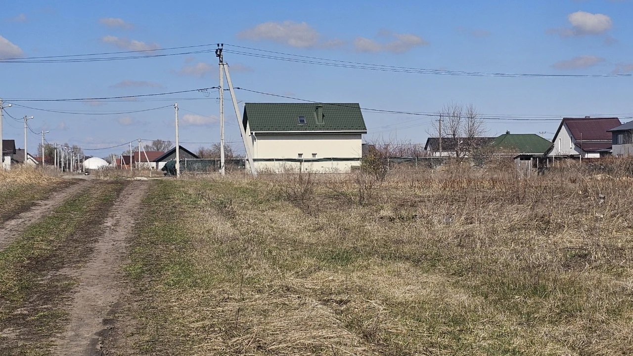 Ділянка 10 соток на ІВАНА НЕЧАЯ ( ДРУЖБИ НАРОДІВ)