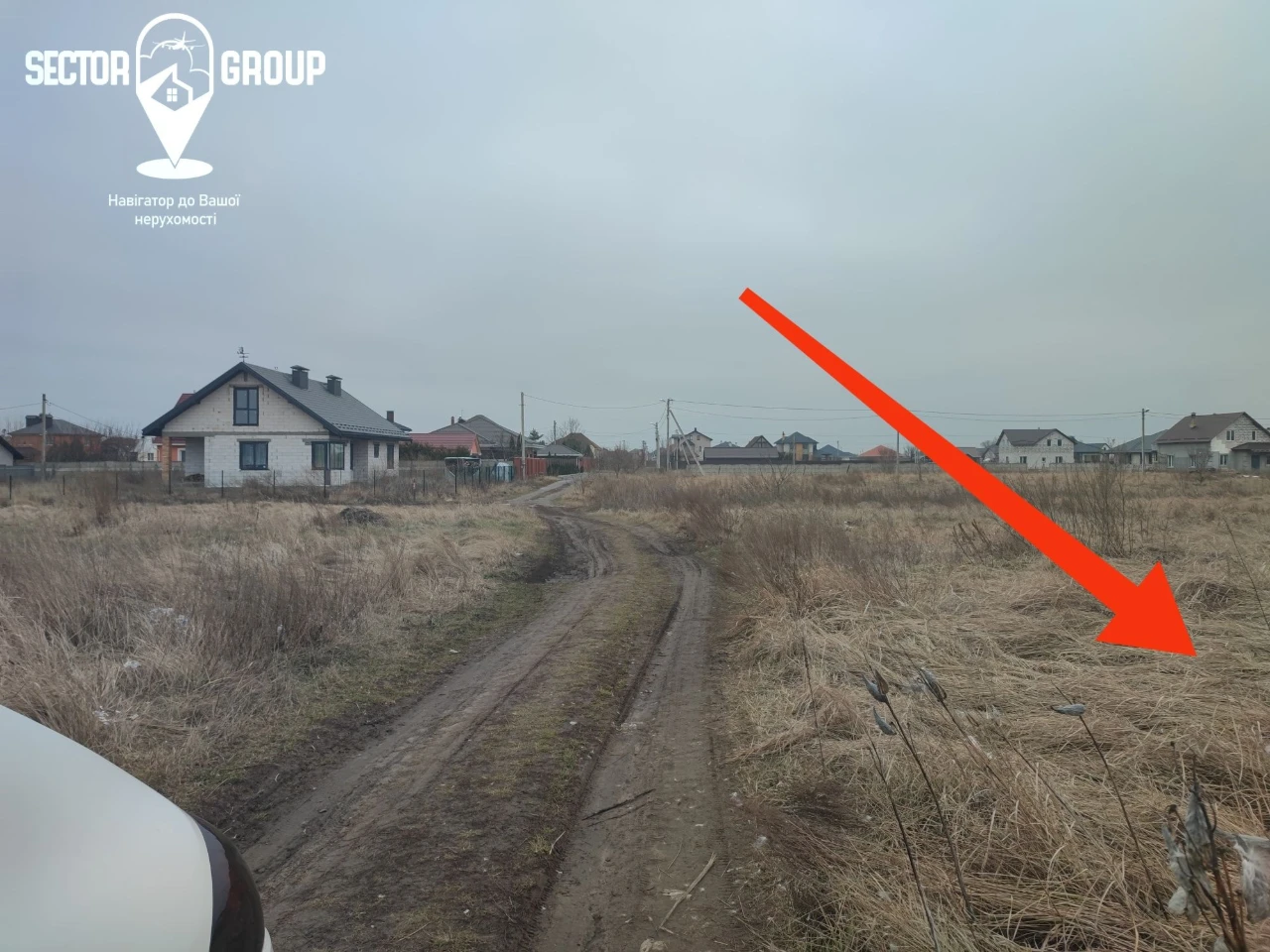 12 соток біля Польової, напроти Царського села