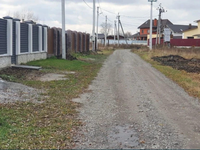 Кутова ділянка 10 соток вул. ЗАЛІЗНЯКА