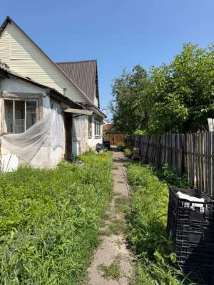 Продам ділянку в Броварах, район Старий центр; 8 соток