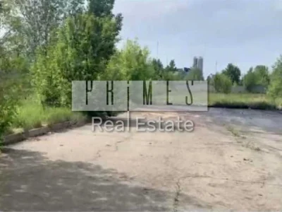 Ділянка. Бровари