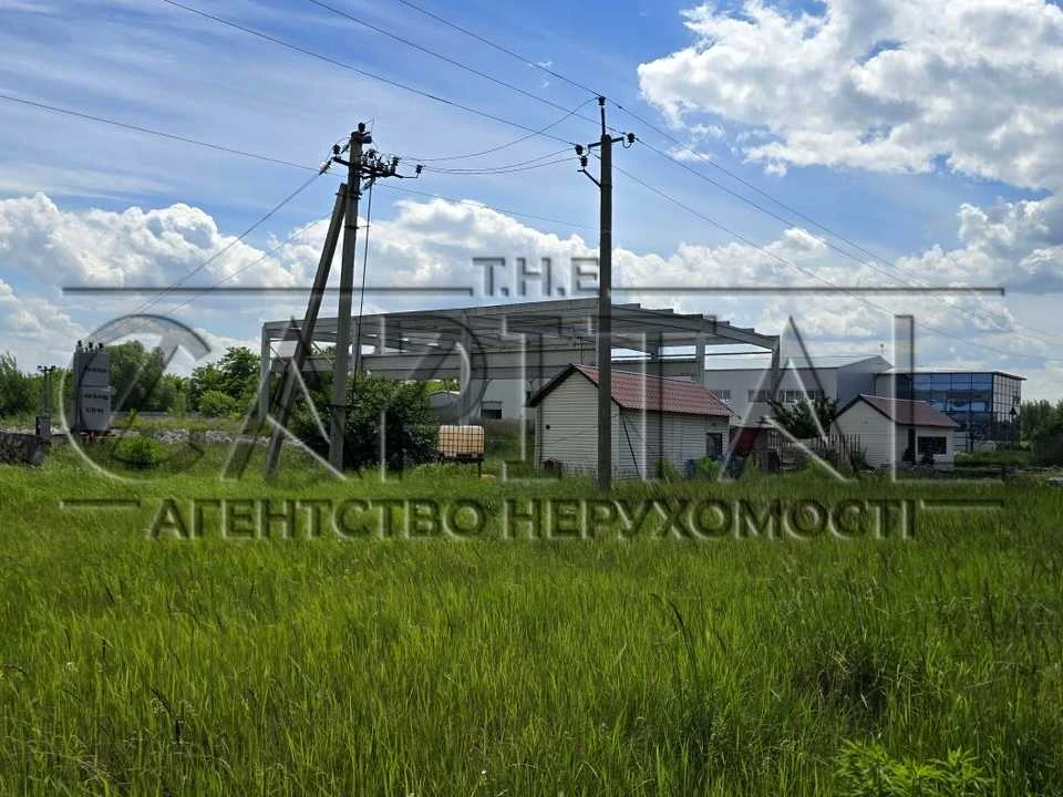 Ділянка. Бровари