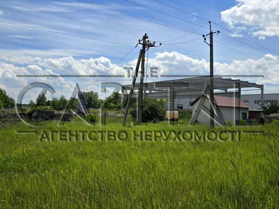 Ділянка. Бровари