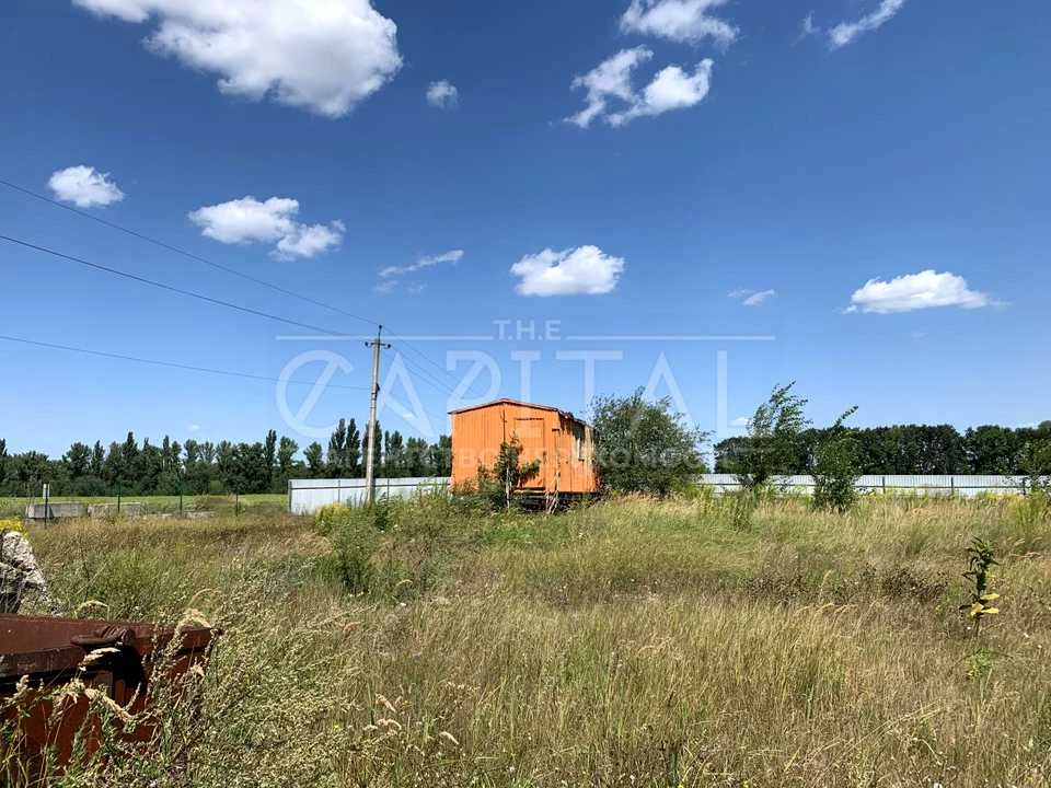 Ділянка. Бровари
