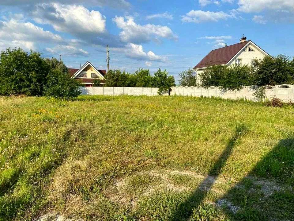 Ділянка. Бровари, Івана Богуна вул.