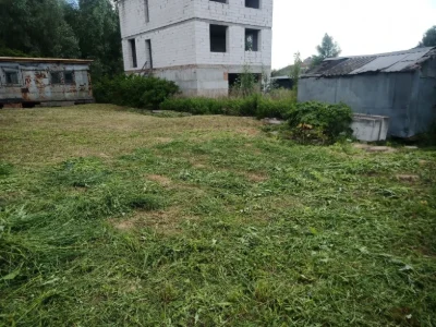Ділянка від господаря без  комісії, 10 хв.   від метро .Лісо