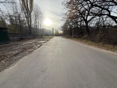Бровари, комерція 28сот фасад вул.Лісова,міські комунікації,