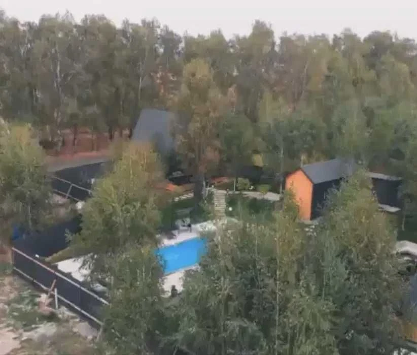 Земельна ділянка поруч з заповідником, ЖБК Козацький