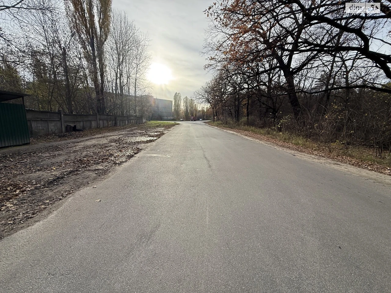 Продаж Земля комерційного призначення