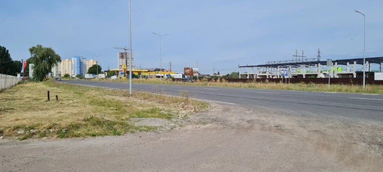 Бровари окружна дорога ділянка з комунікаціями вздовж ділянк