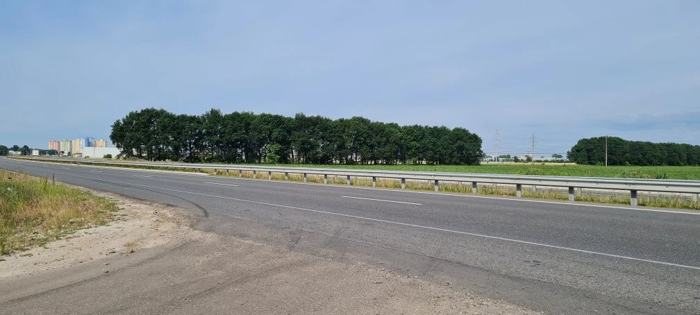 Бровари окружна дорога ділянка з комунікаціями вздовж ділянк