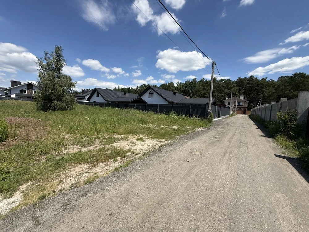 Бровари, Зел.поляна-2, ділянка 12сот. сусіди побудовані з ус