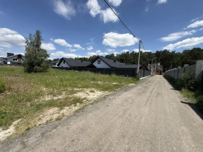 Бровари, Зел.поляна-2, ділянка 12сот. сусіди побудовані з ус