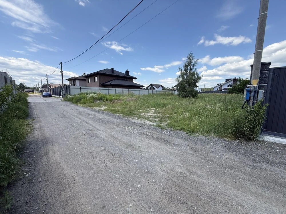 Бровари, Зел.поляна-2, ділянка 12сот. сусіди побудовані з ус