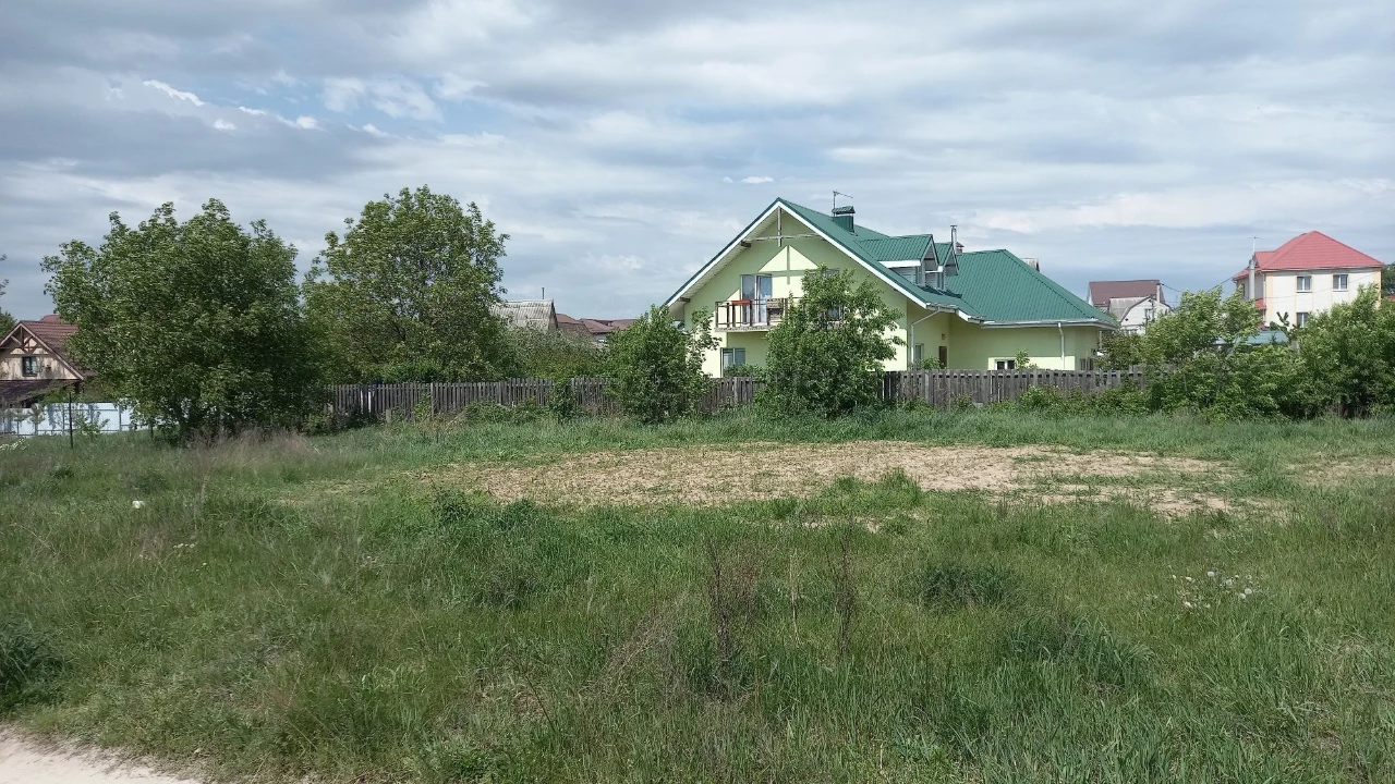 участок 10соток Васильків