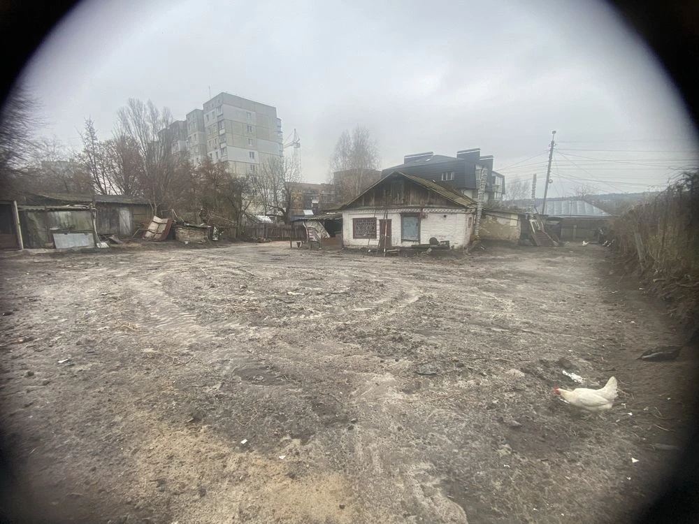 Продаж земельної ділянки з будинком в центрі м. Васильків