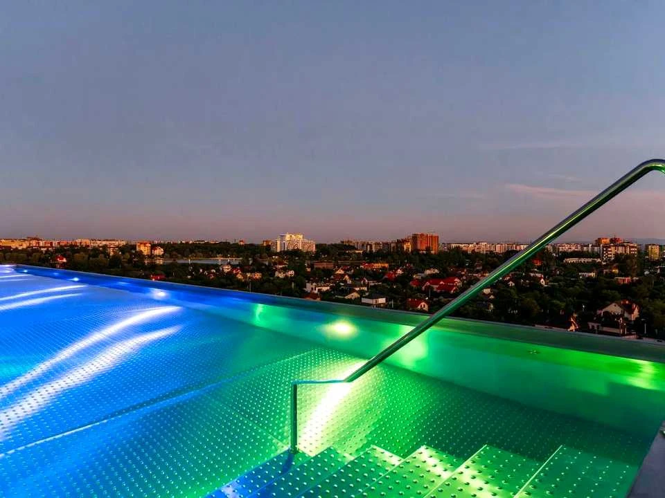 Квартира. Ивано-Франковск, Романа Левицкого ул., (Дом