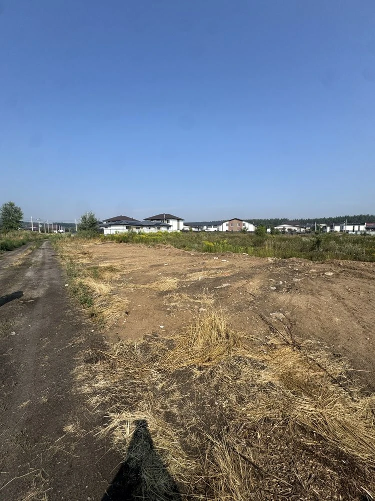 Продам 10 соток в Ірпені (Стоянка 2)