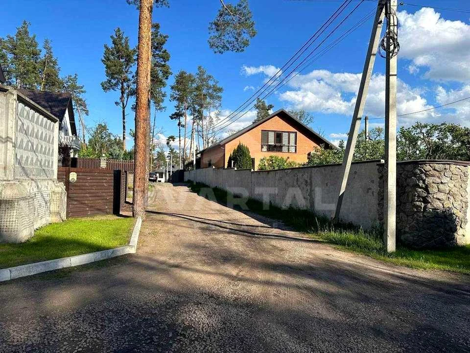 Ділянка. Ірпінь, Лугова вул.
