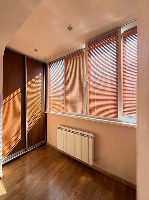 Cozy 3-room apartment in Troyeshchyna (4 Lyskivska St.). 73 m²