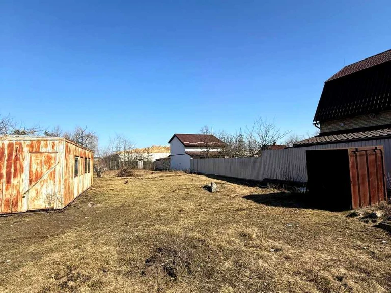 Ділянка. Ірпінь, Вишнева