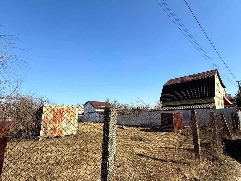 Ділянка. Ірпінь, Вишнева