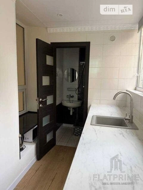 Sale of 1-room apartment 77 sq. m on Antonovycha St. 8 • ID 346558