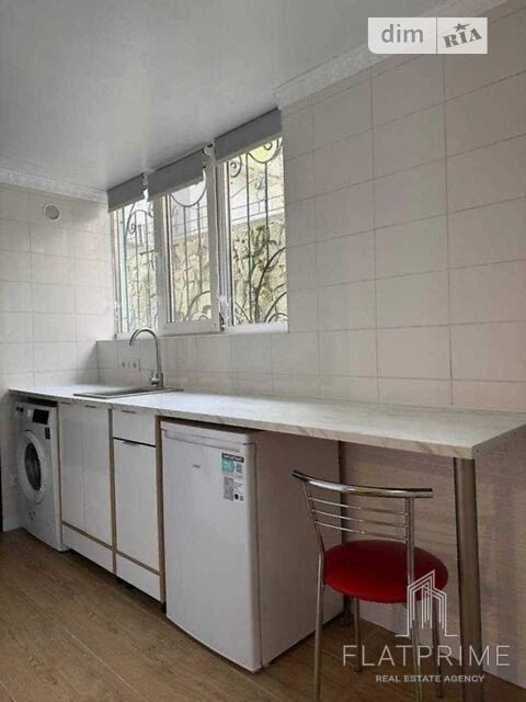 Sale of 1-room apartment 77 sq. m on Antonovycha St. 8 • ID 346558
