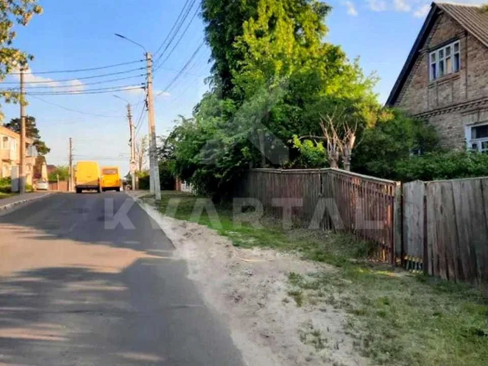 Ділянка. Ірпінь, Озерна вул.