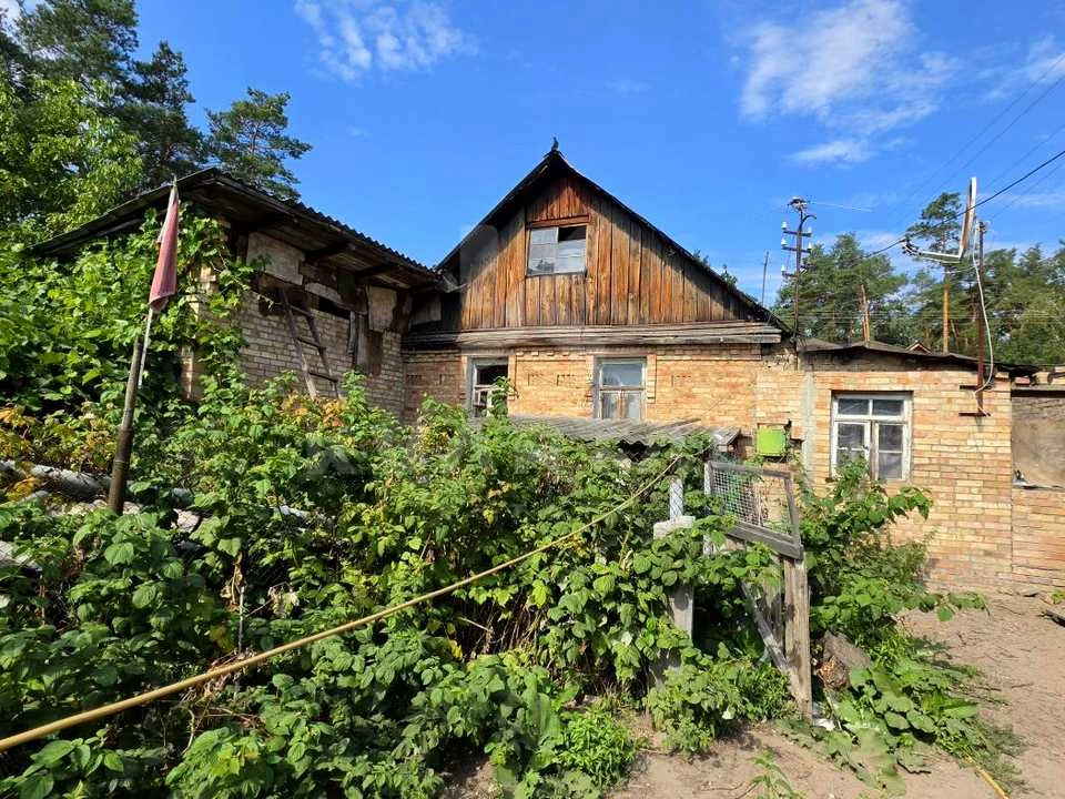 Ділянка. Ірпінь, Полтавська вул.