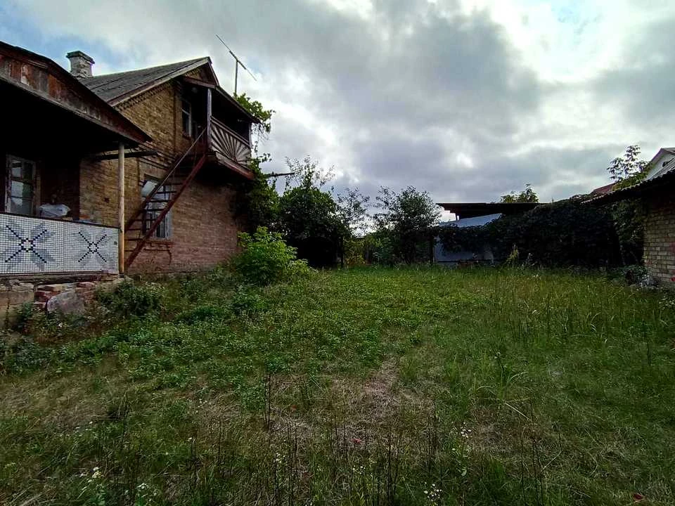 Ділянка. Ірпінь, Озерна вул.