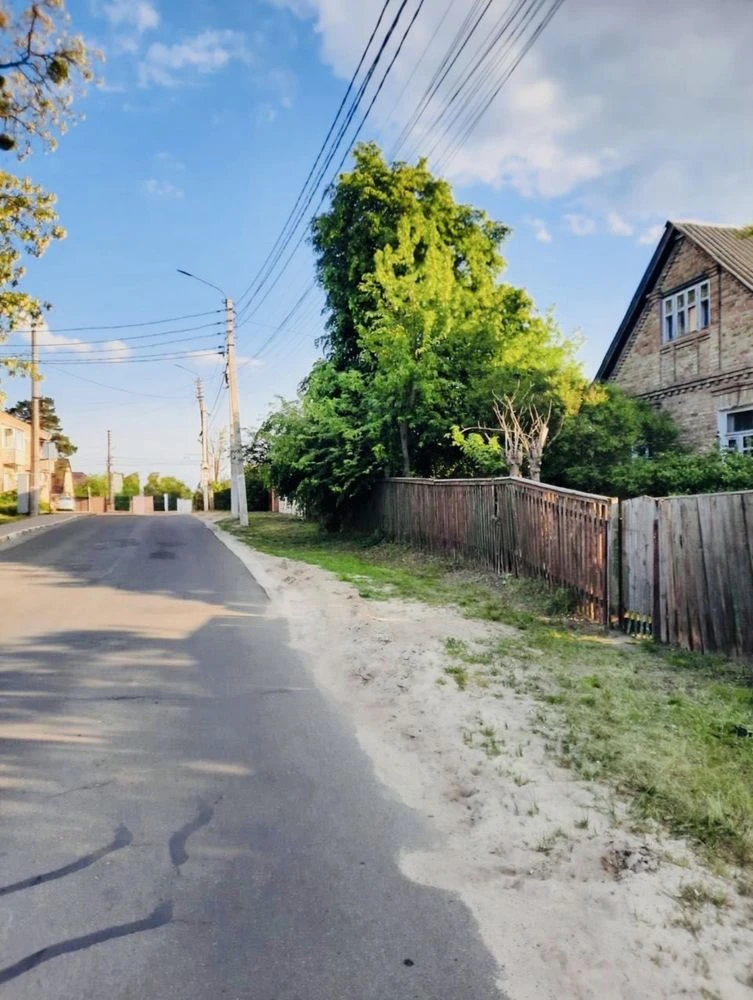 БЕЗ КОМІСІЇ, продам діялнку 10 соток, ціна з сотку 15000$