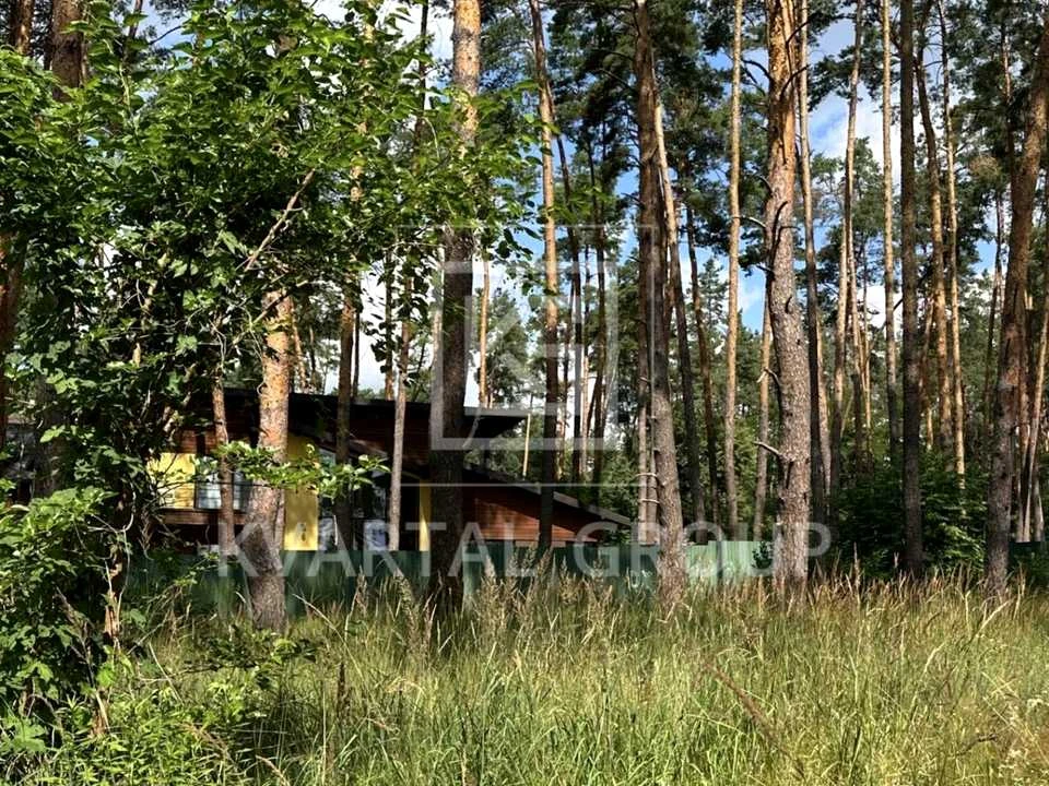Ділянка. Ірпінь, Львівська вул.