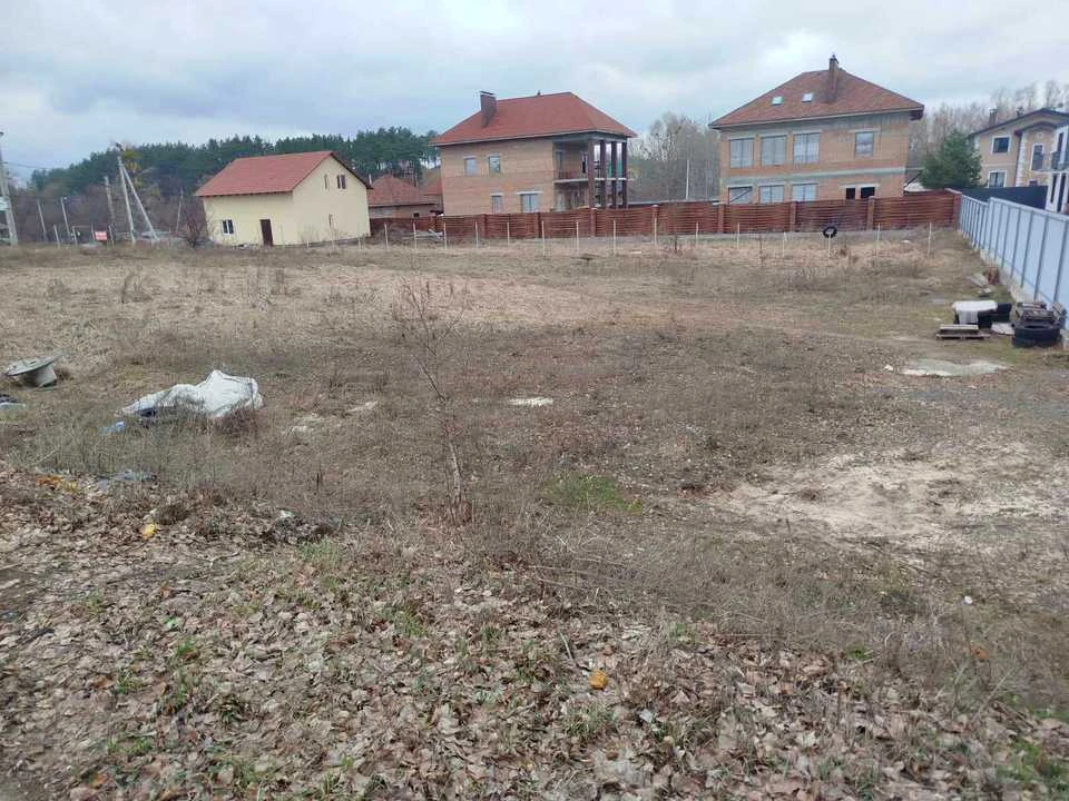 Ділянка. Ірпінь, Богдана Хмельницького вул.