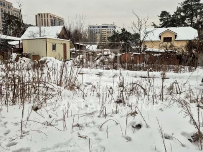 Ділянка. Ірпінь, Мінеральна вул.