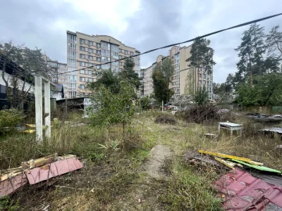 Ділянка. Ірпінь, Авіаконструктора Антонова вул.