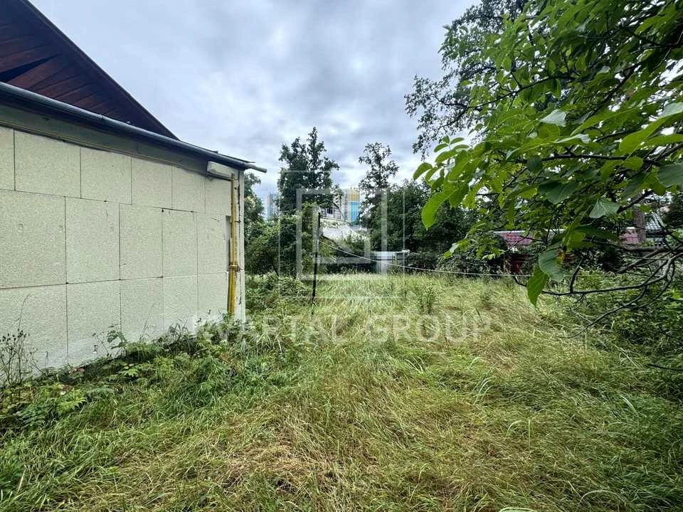Ділянка. Ірпінь, Щаслива вул.