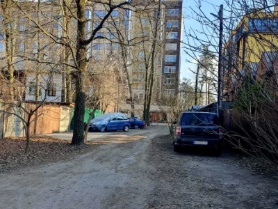 Ділянка. Ірпінь,