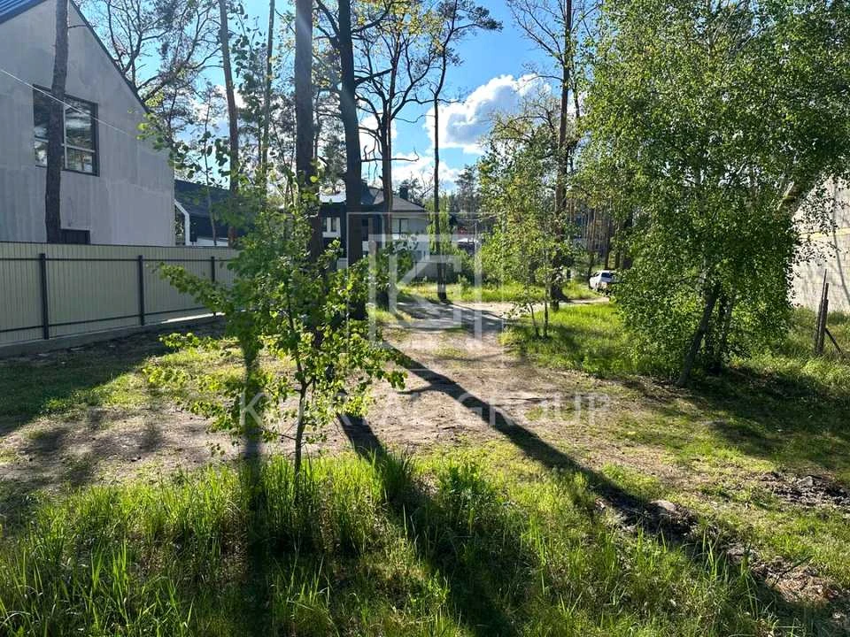 Ділянка. Ірпінь, Лугова вул.