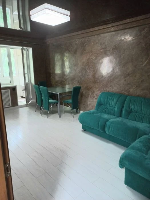, 3-room apartment for sale, Traktoro-Stroitele Avenue