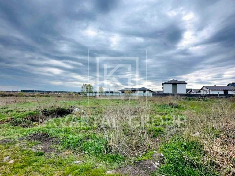 Ділянка. Ірпінь, Житомирська