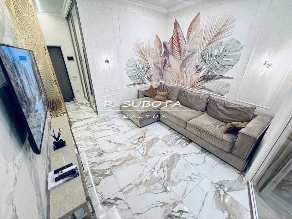 ID 3163 Продается 3.к. ЖК Комфорт Сити в 80м2 в центре Днепр