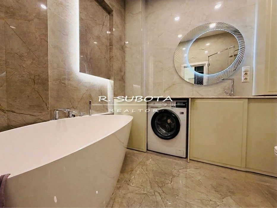 ID 3163 Продается 3.к. ЖК Комфорт Сити в 80м2 в центре Днепр