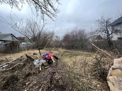 Ділянка. Ірпінь, Богдана Хмельницького вул.