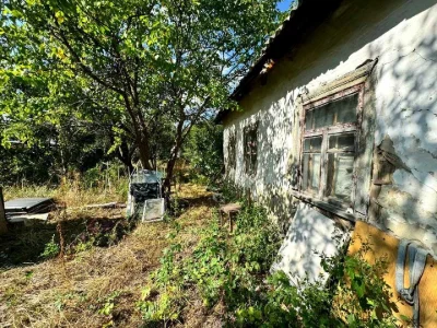 Ділянка. Ірпінь, Богдана Хмельницького вул.