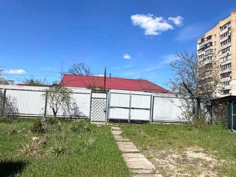 Ділянка. Ірпінь,