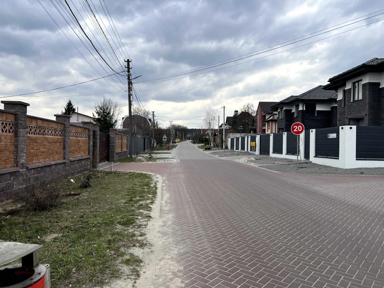 Земельна ділянка Ірпінь 8 сот. біля лісу з комунікаціями