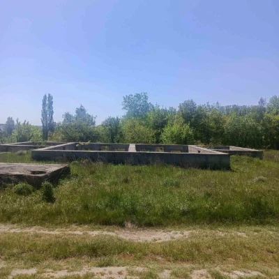 Продаються земельна ділянка,з архітектурним планом  з дозвіл
