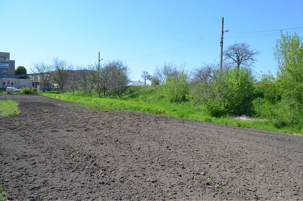 Продам земельну ділянку, м. Новомиргород